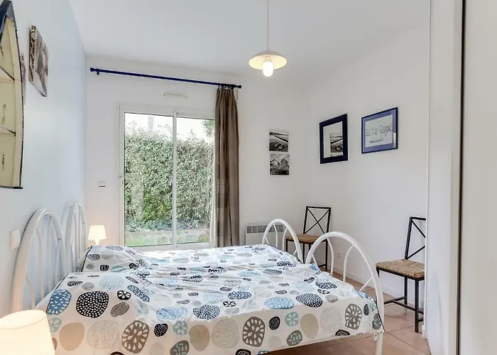 Feriehus Les Pinasses By Interhome *